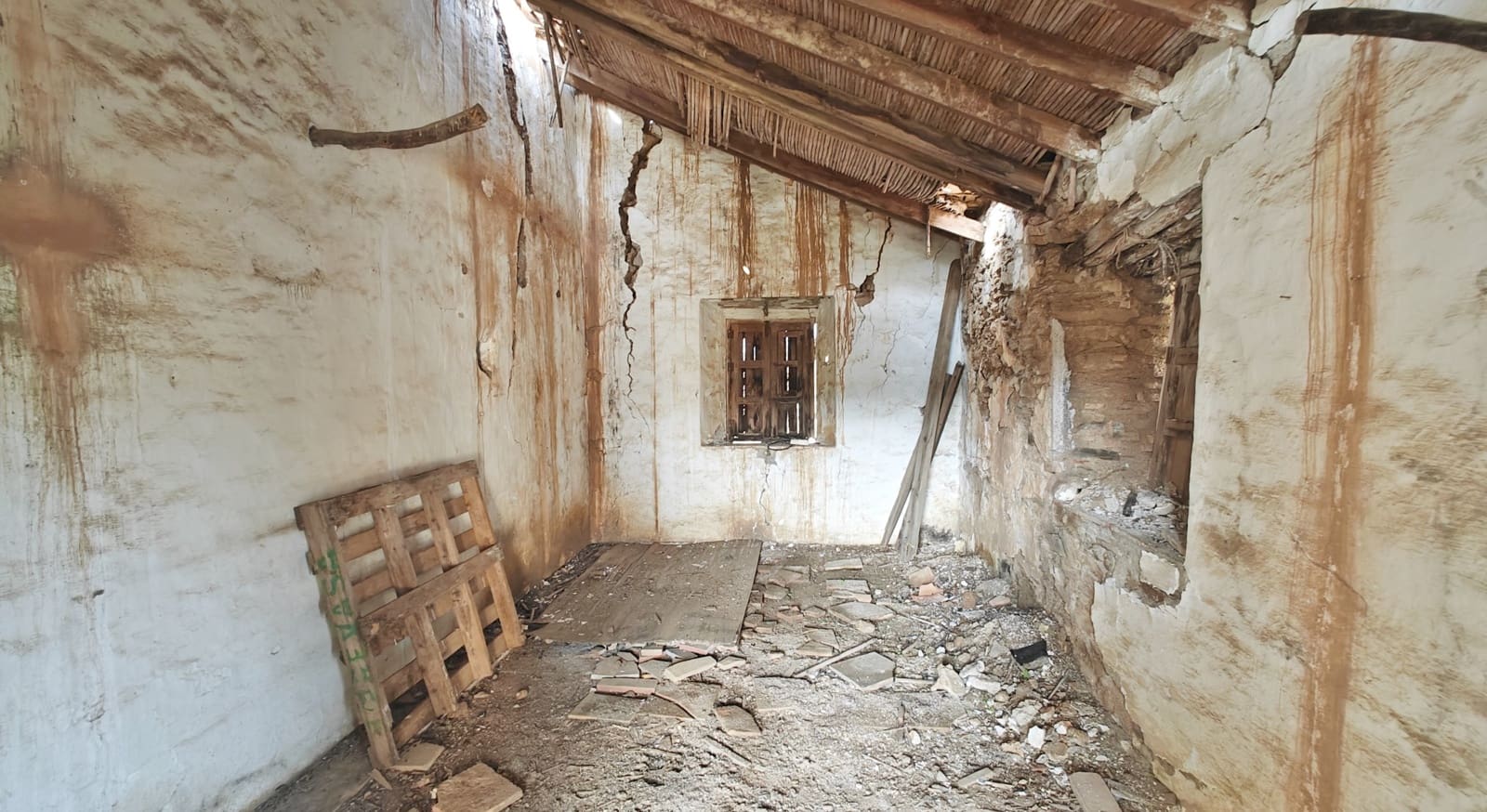 2 camera da letto Finca/Casa di Campagna in vendita in Velez-Malaga con garage - 59.000 € (Rif: 9643551)