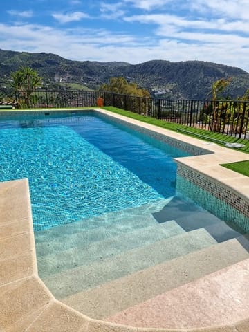 3 bedroom Finca/Country House for sale in Alcaucín with pool garage - € 374,950 (Ref: 9665338)