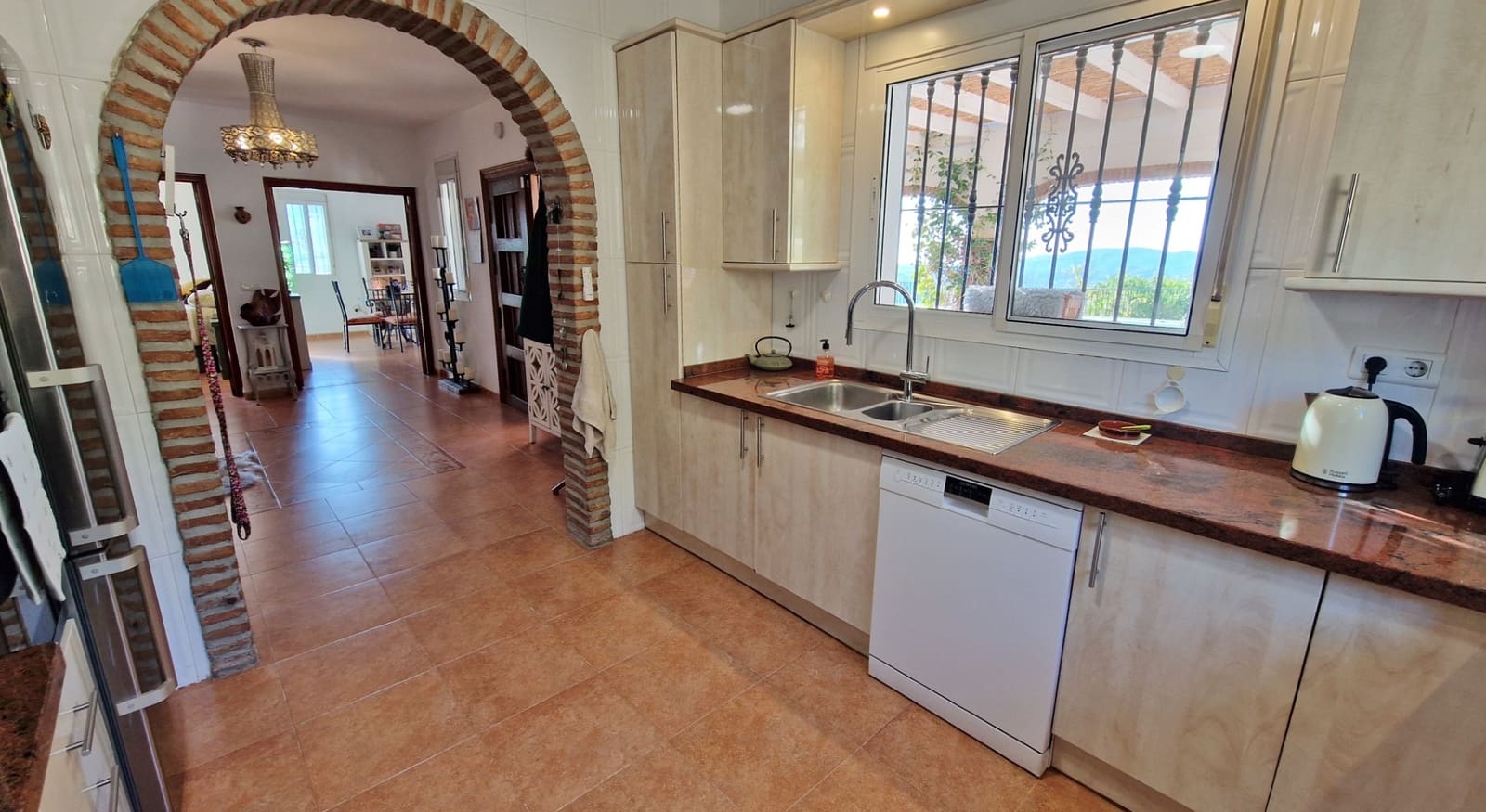 3 bedroom Finca/Country House for sale in Alcaucin with pool garage - € 374,950 (Ref: 9665338)