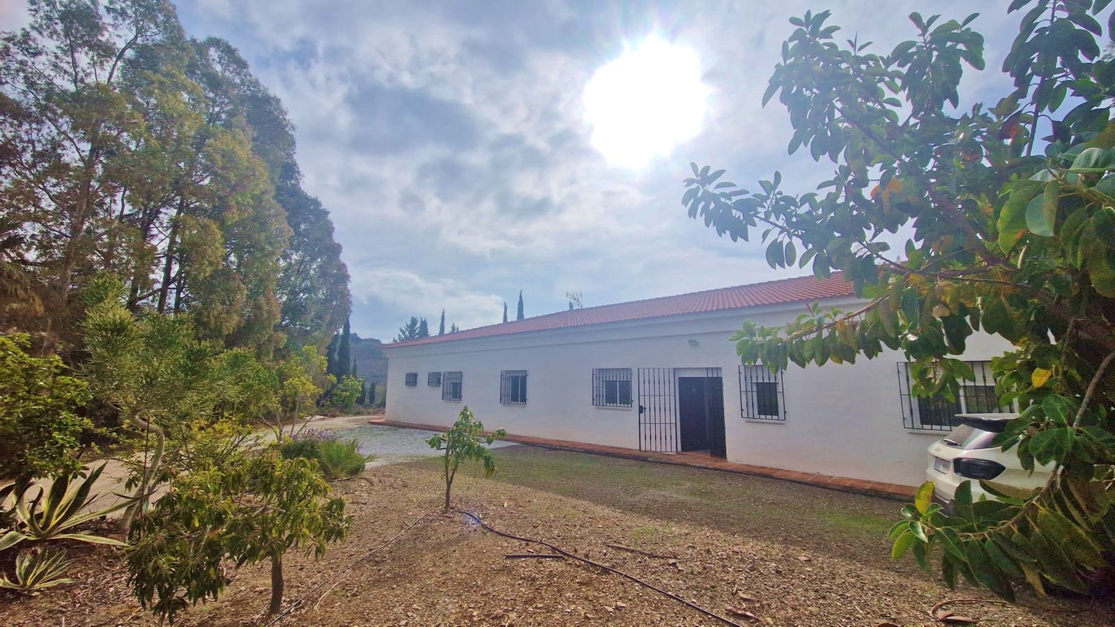 Finca/Casa Rural de 6 habitaciones en Cajiz en venta con garaje - 749.000 € (Ref: 9689900)