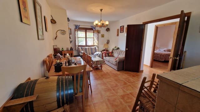 2 chambre Finca/Maison de Campagne à vendre à Riogordo avec garage - 239 000 € (Ref: 9709194)