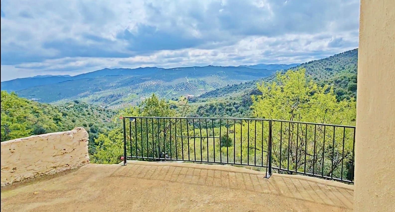 1 bedroom Finca/Country House for sale in Colmenar - € 85,000 (Ref: 9737749)