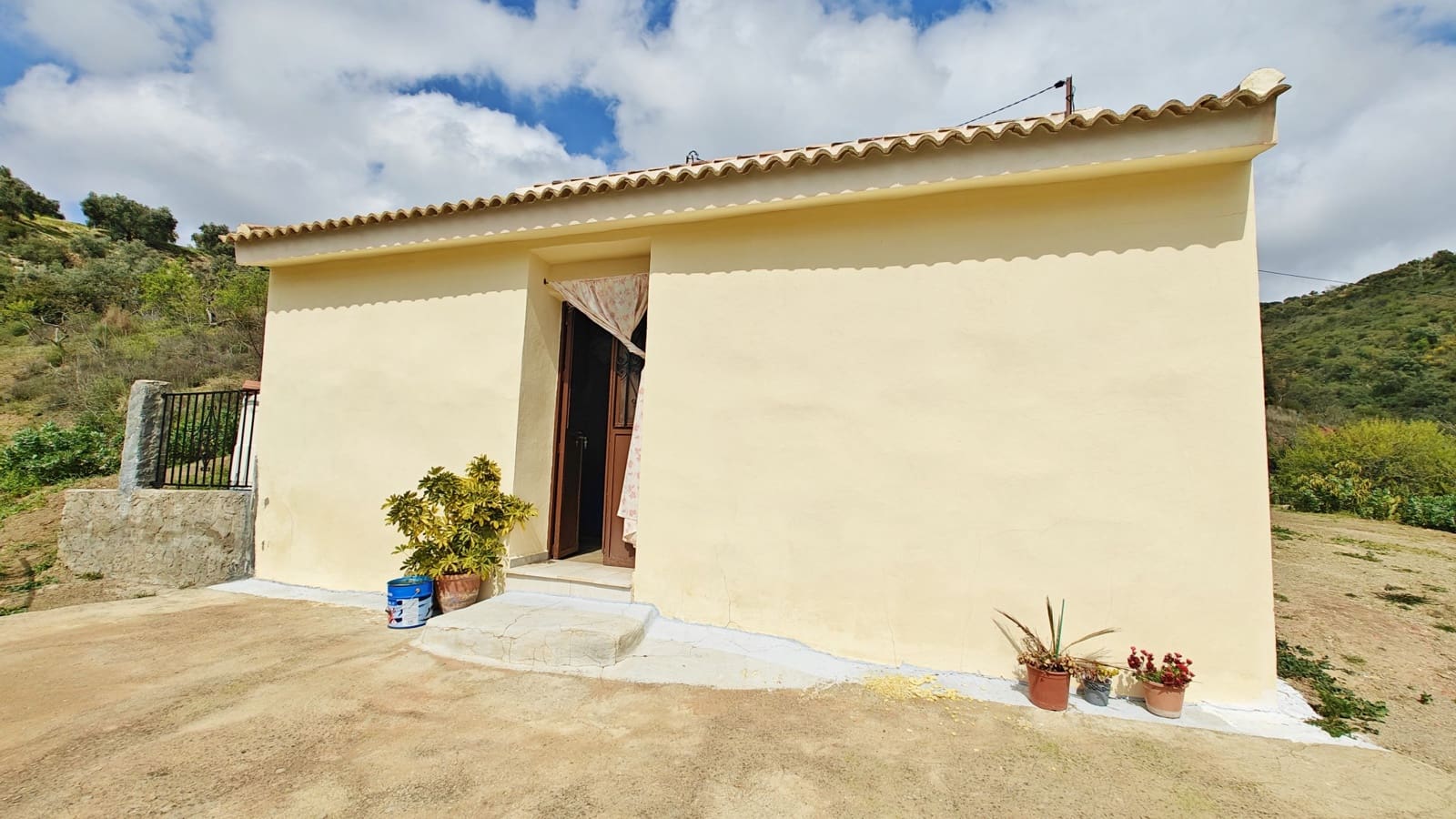 1 bedroom Finca/Country House for sale in Colmenar - € 85,000 (Ref: 9737749)