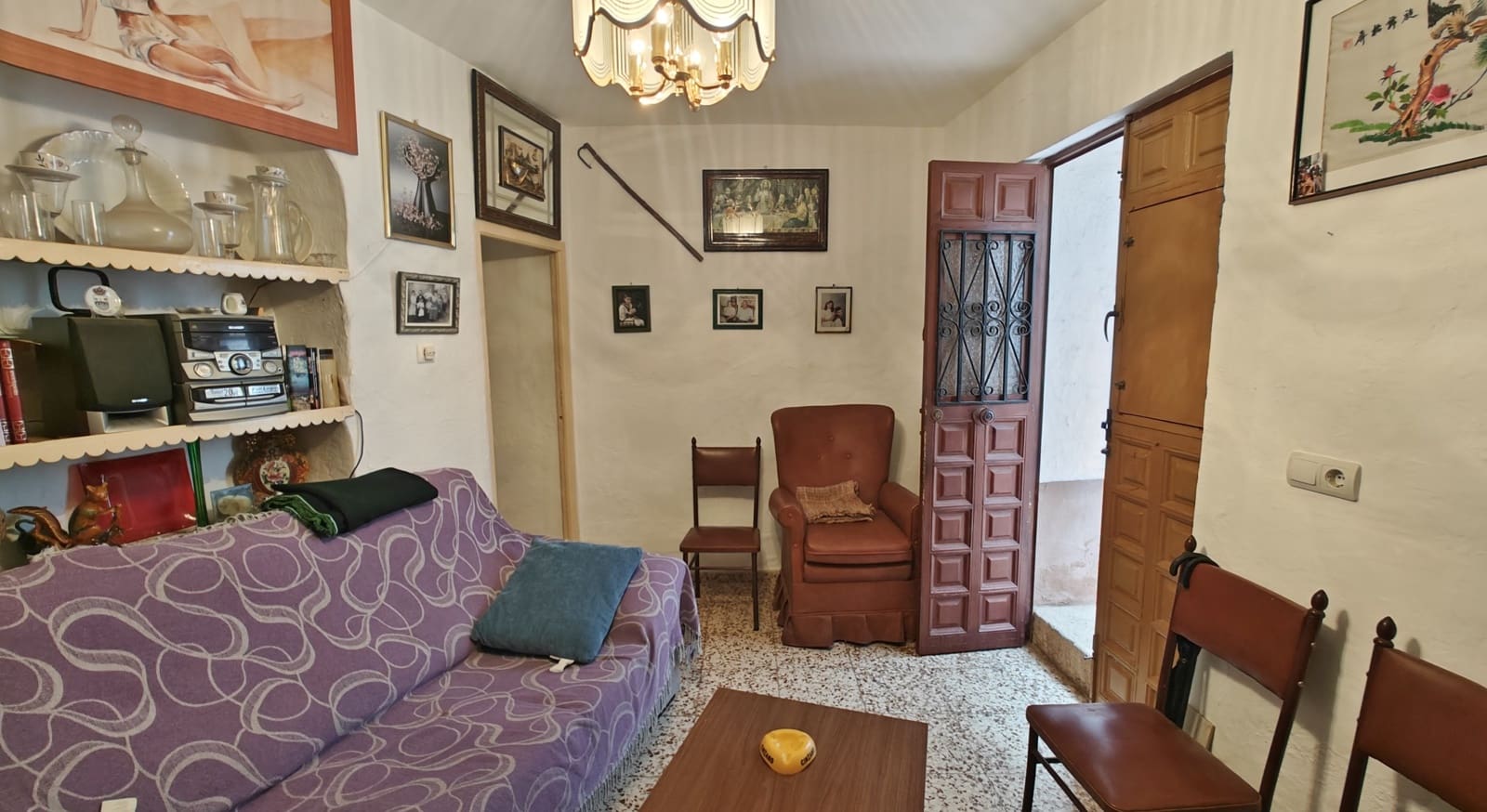 3 soveværelse Byhus til salg i Comares - € 129.500 (Ref: 9737750)