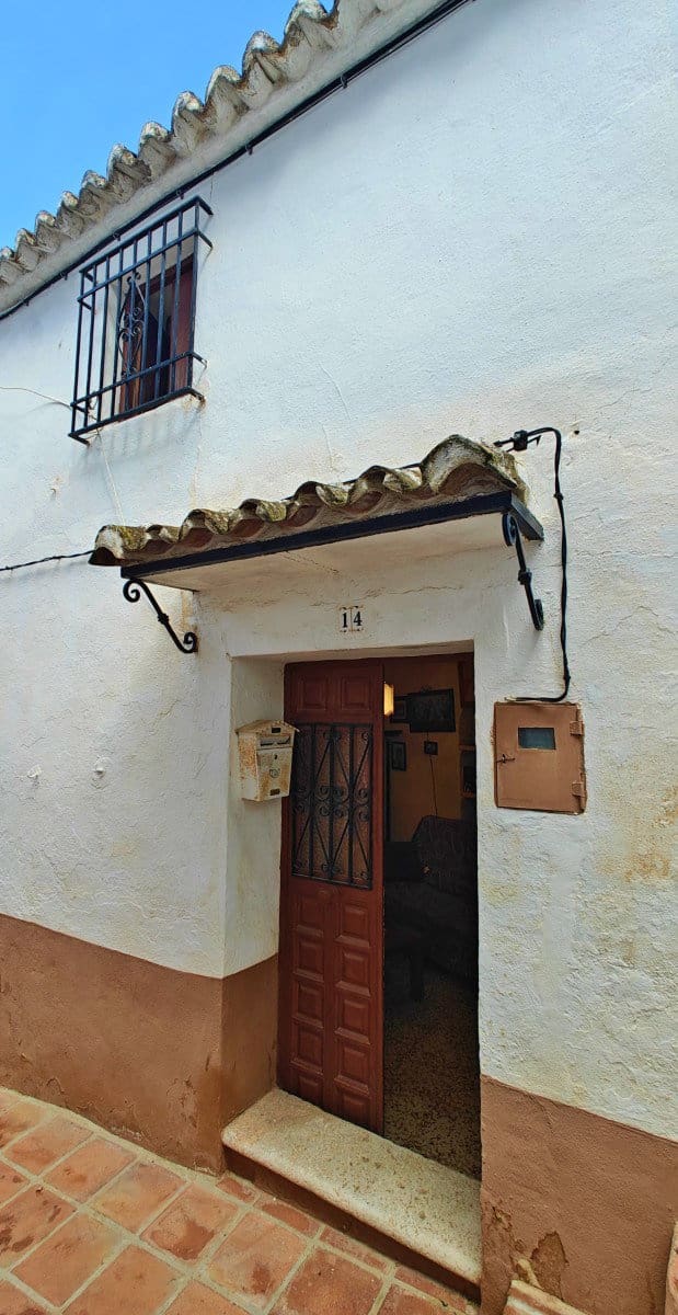 3 chambre Maison de Ville à vendre à Comares - 129 500 € (Ref: 9737750)