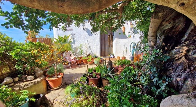5 sypialnia Finka/Dom wiejski na sprzedaż w Los Romanes, Viñuela - 249 000 € (Ref: 9750945)