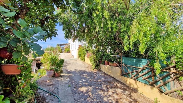 5 sypialnia Finka/Dom wiejski na sprzedaż w Los Romanes, Viñuela - 249 000 € (Ref: 9750945)