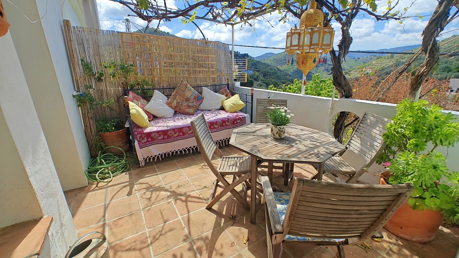 3 bedroom Finca/Country House for sale in Los Ventorros de Comares - € 259,000 (Ref: 9752599)