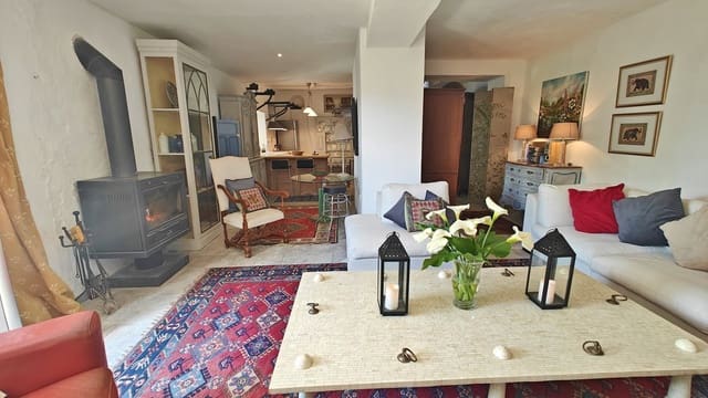 3 sypialnia Finka/Dom wiejski na sprzedaż w Los Ventorros de Comares, Viñuela - 259 000 € (Ref: 9752599)