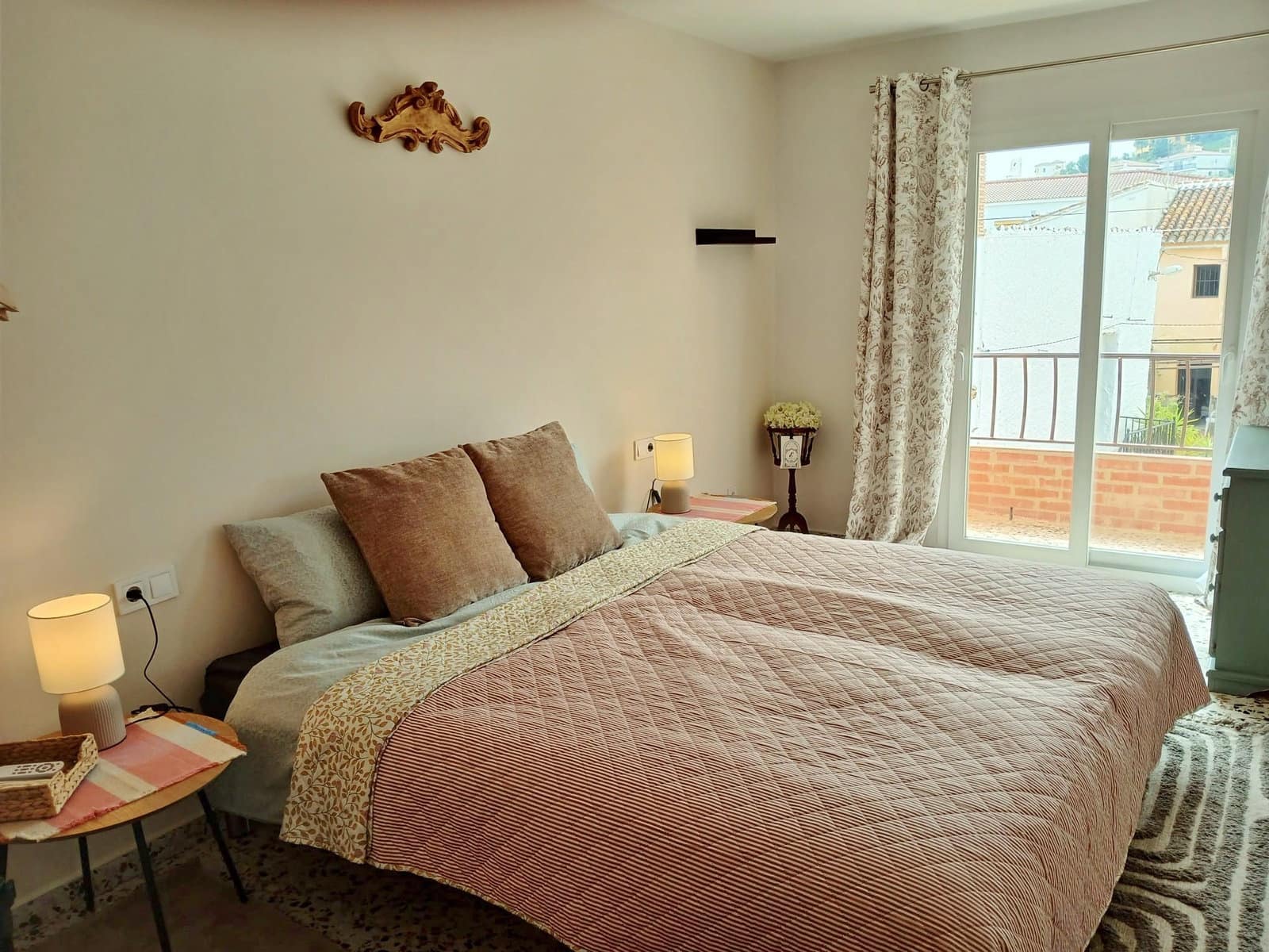 2 soveværelse Byhus til leje i Los Romanes - € 850 (Ref: 9813634)