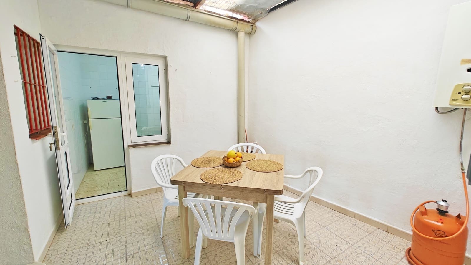 Casa de 2 habitaciones en Viñuela en venta - 149.000 € (Ref: 9815374)