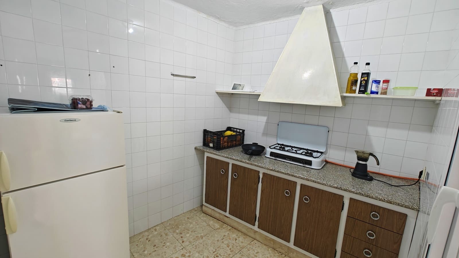 Casa de 2 habitaciones en Viñuela en venta - 149.000 € (Ref: 9815374)