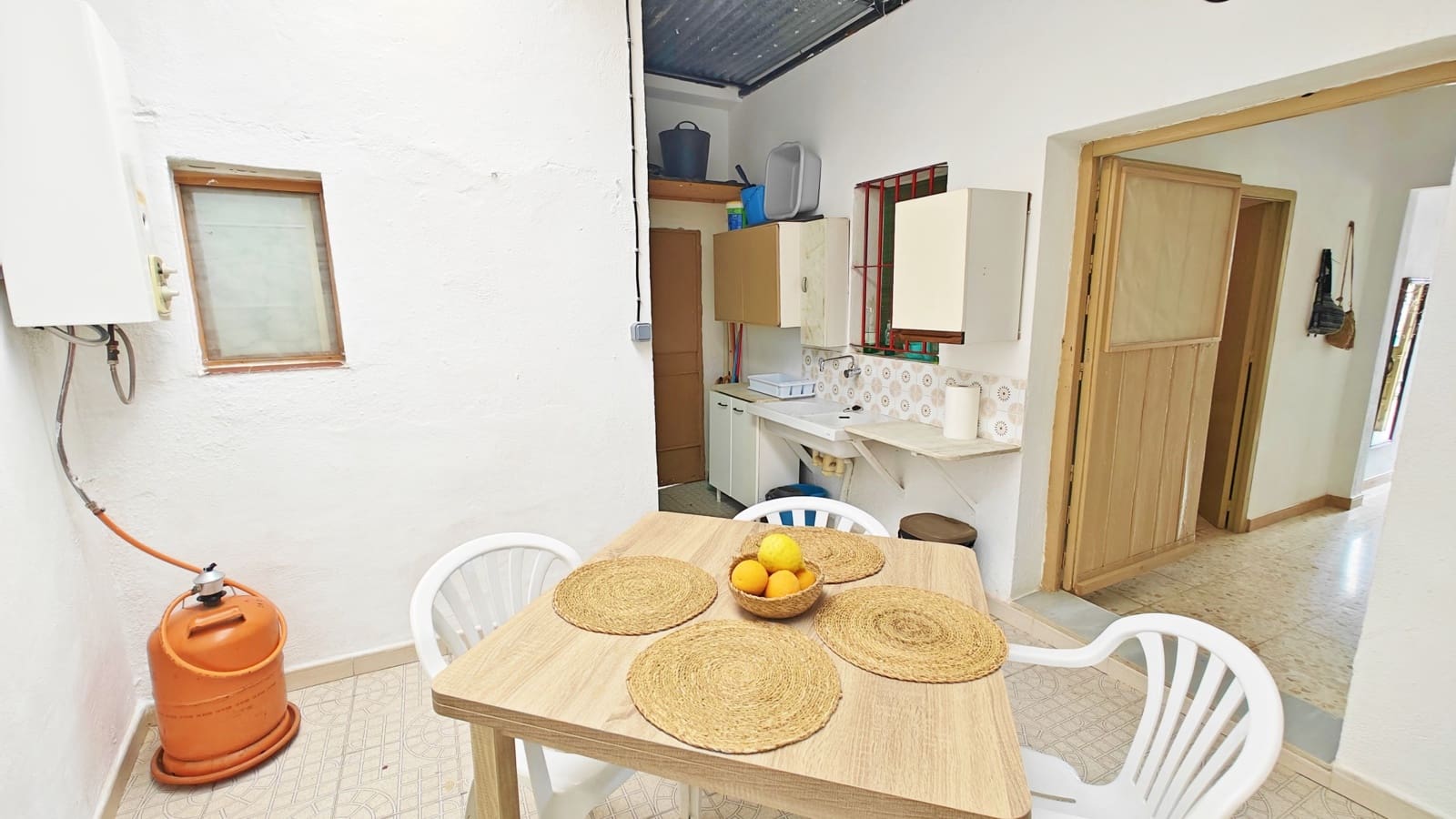 Casa de 2 habitaciones en Viñuela en venta - 149.000 € (Ref: 9815374)