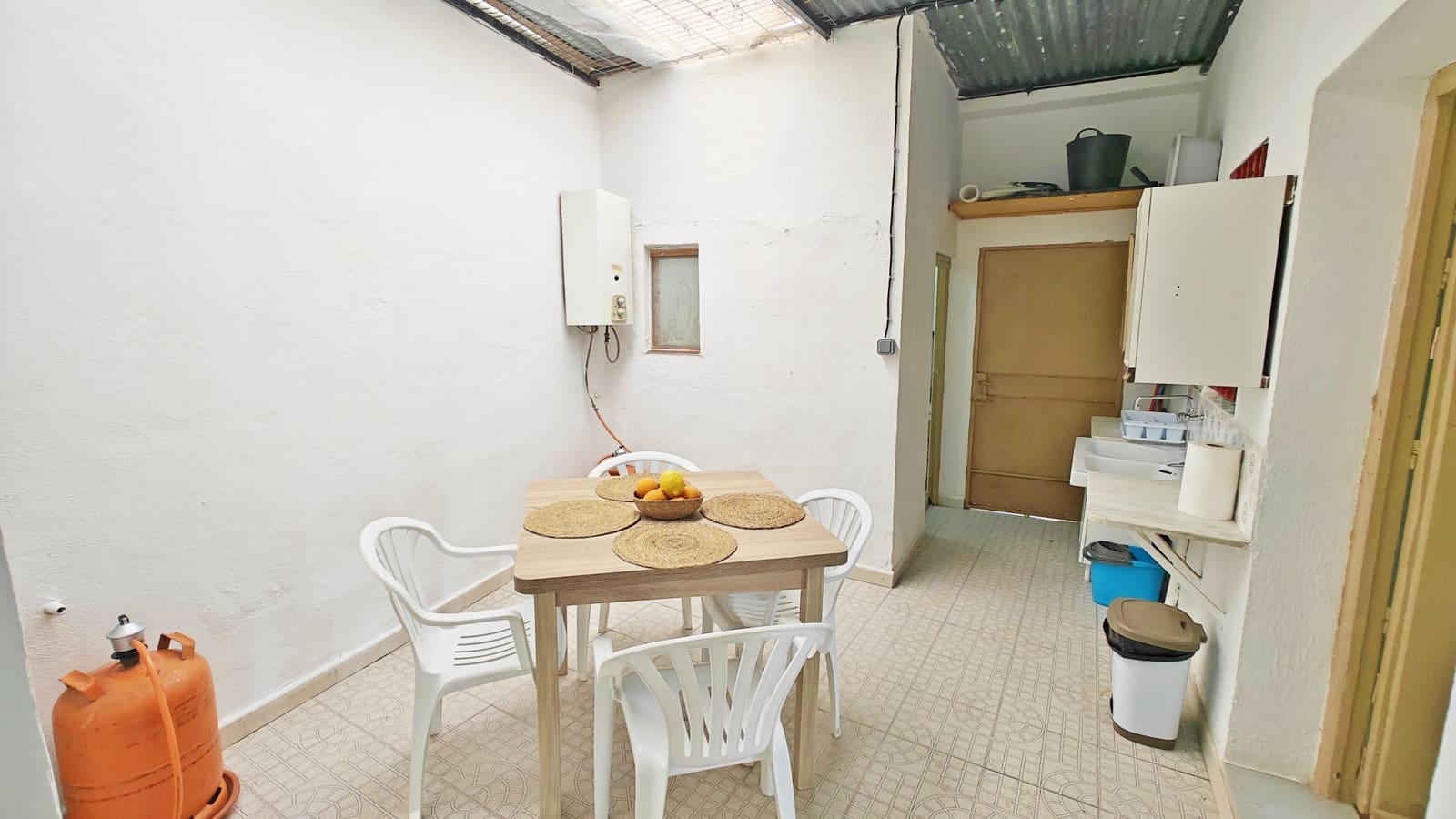 Casa de 2 habitaciones en Viñuela en venta - 149.000 € (Ref: 9815374)