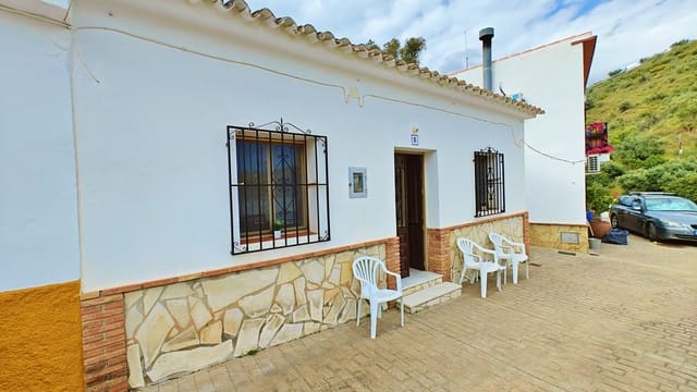 Casa de 2 habitaciones en Viñuela en venta - 149.000 € (Ref: 9815374)