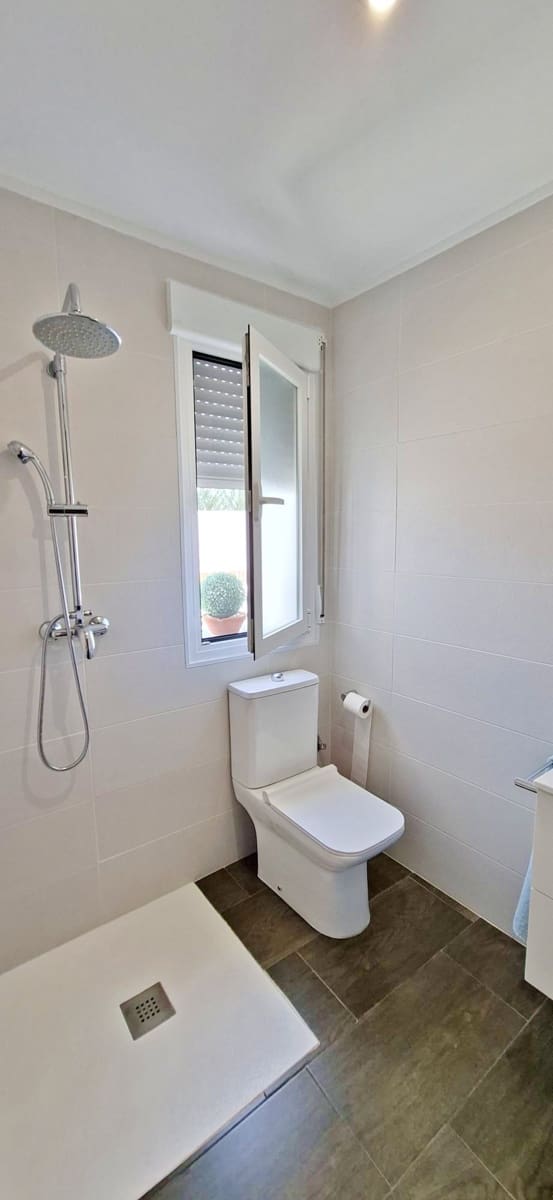 3 bedroom Finca/Country House for sale in Pinos Puente with pool garage - € 345,000 (Ref: 9823937)