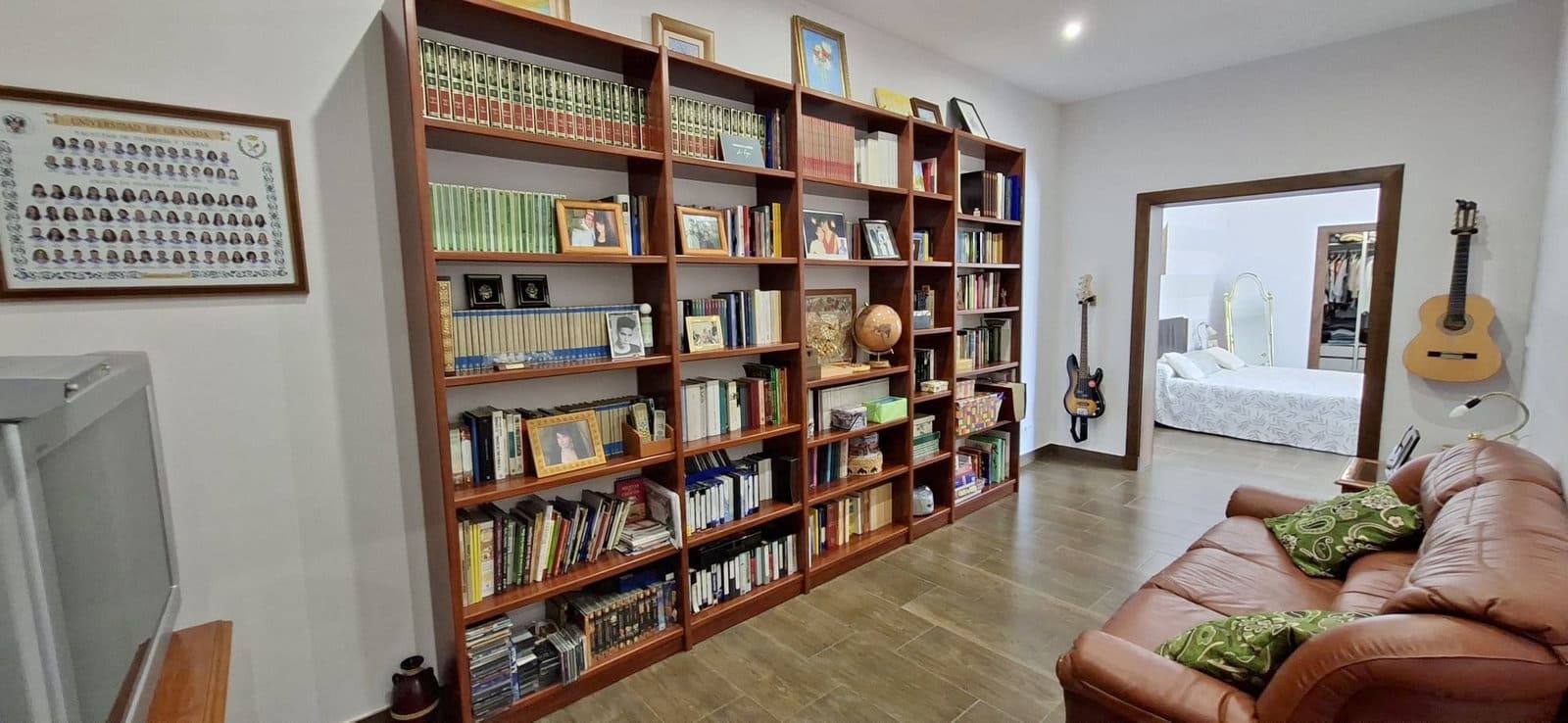 3 bedroom Finca/Country House for sale in Pinos Puente with pool garage - € 345,000 (Ref: 9823937)