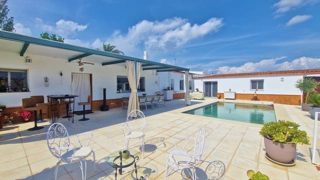 3 quarto Quinta/Casa Rural para venda em Pinos Puente com piscina - 345 000 € (Ref: 9823937)