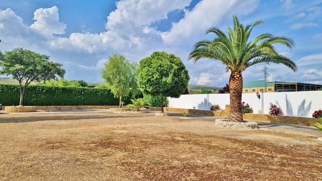 3 quarto Quinta/Casa Rural para venda em Pinos Puente com piscina - 345 000 € (Ref: 9823937)