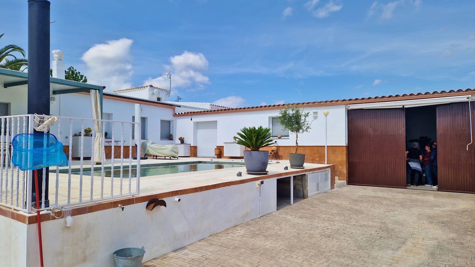 3 bedroom Finca/Country House for sale in Pinos Puente with pool garage - € 345,000 (Ref: 9823937)