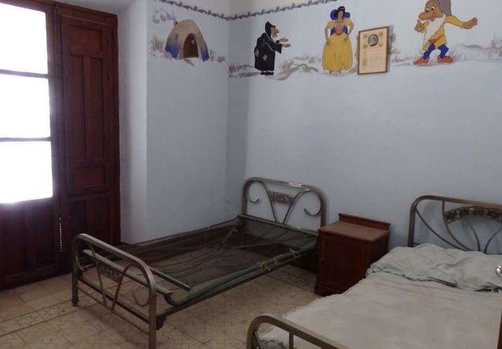 7 bedroom Townhouse for sale in Jayena - € 160,000 (Ref: 9823938)
