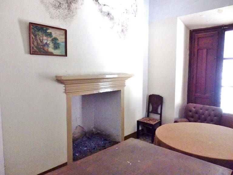 7 bedroom Townhouse for sale in Jayena - € 160,000 (Ref: 9823938)