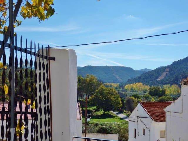 7 sypialnia Dom na sprzedaż w Jayena - 160 000 € (Ref: 9823938)
