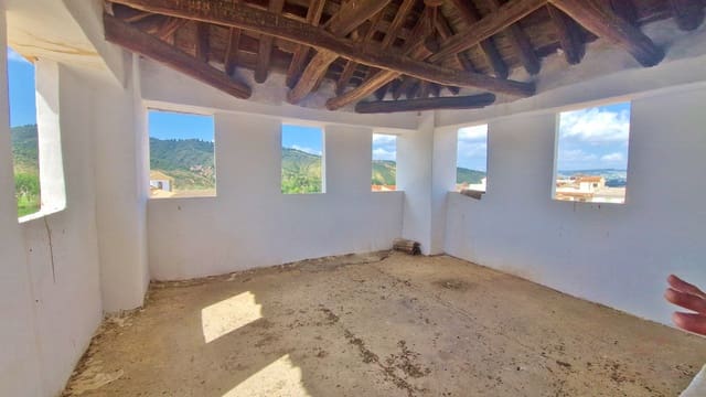 7 soveværelse Byhus til salg i Jayena - € 160.000 (Ref: 9823938)