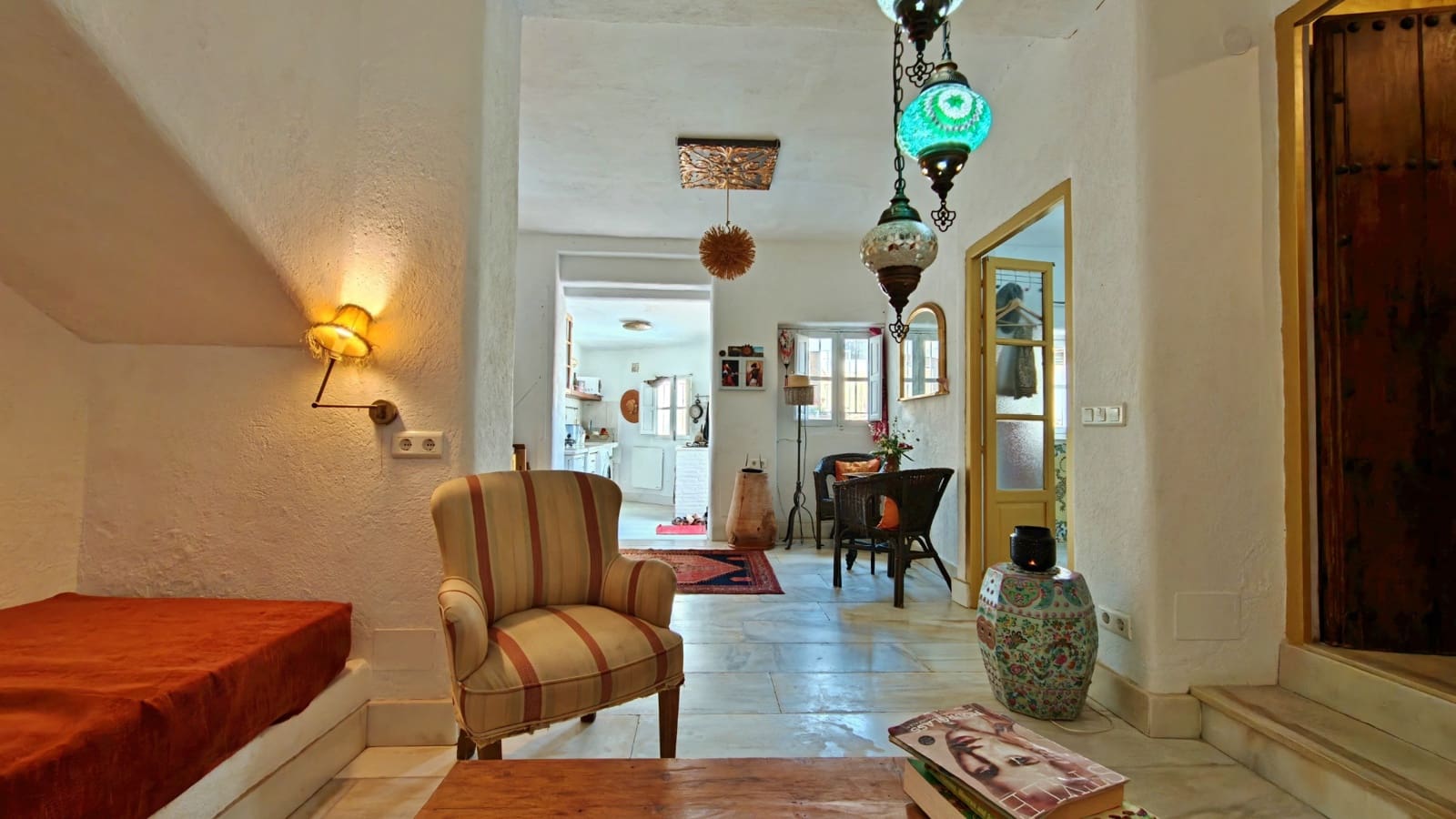 2 bedroom Townhouse for sale in Velez-Malaga - € 135,000 (Ref: 9838825)