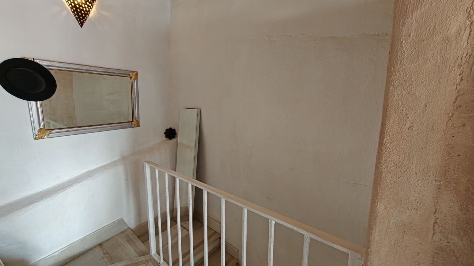 2 bedroom Townhouse for sale in Velez-Malaga - € 135,000 (Ref: 9838825)