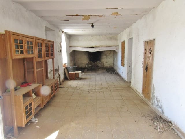 6 soveværelse Finca/Landehus til salg i Adamuz - € 250.000 (Ref: 9854712)