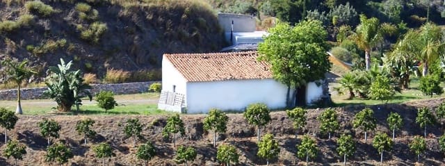 3 sovrum Finca/Hus på landet till salu i Frigiliana med garage - 365 000 € (Ref: 9898426)