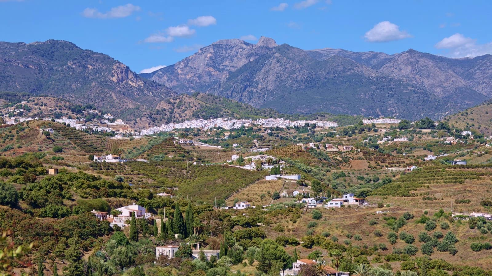 Finca/Casa Rural de 3 habitaciones en Frigiliana en venta con garaje - 365.000 € (Ref: 9898426)
