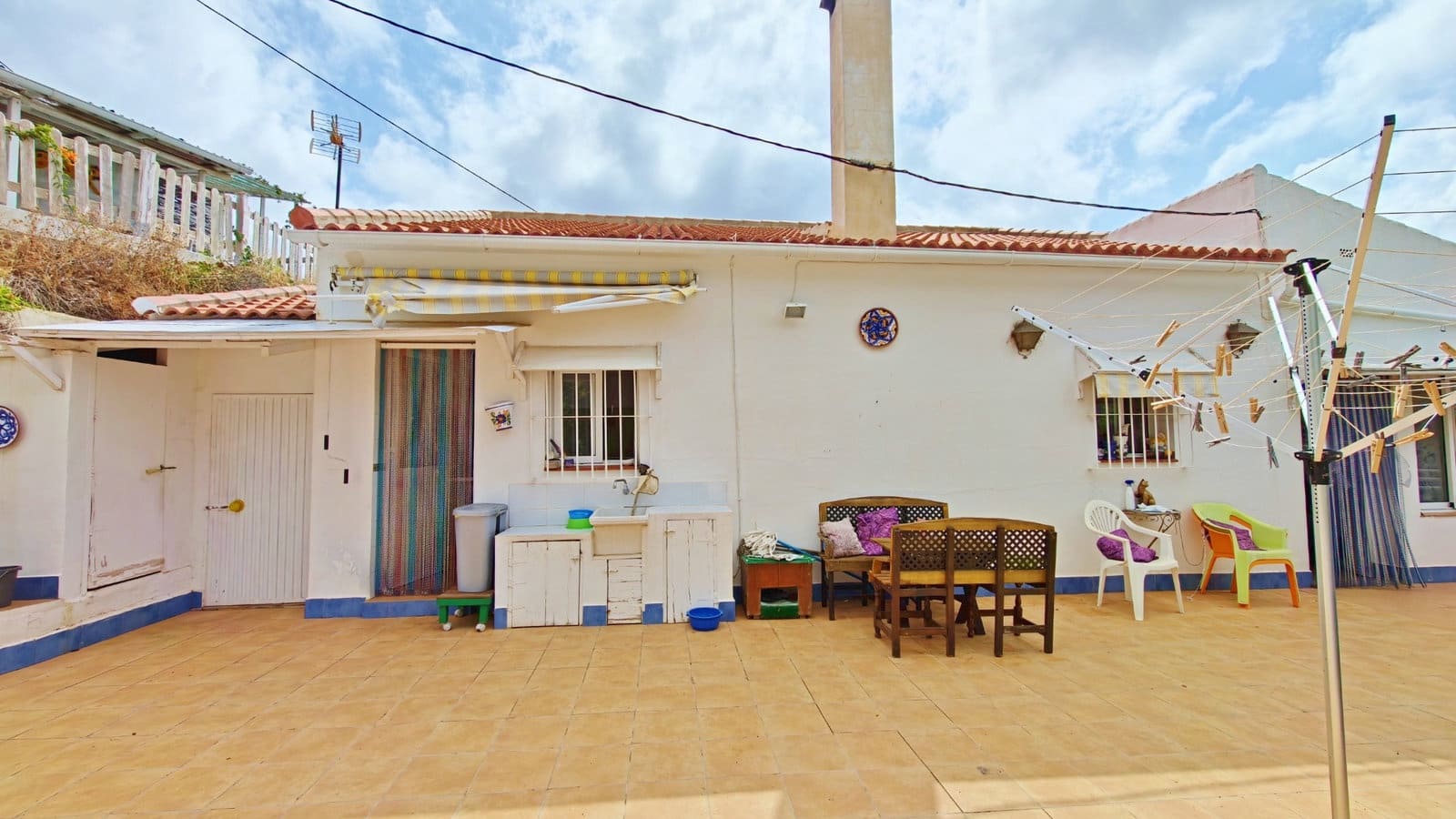 Finca/Casa Rural de 2 habitaciones en Almáchar en venta con piscina garaje - 220.000 € (Ref: 9909774)
