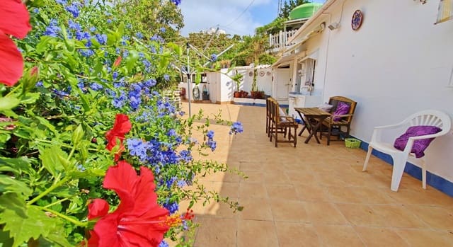 2 slaapkamer Finca/Landhuis te koop in Almáchar met zwembad garage - € 220.000 (Ref: 9909774)