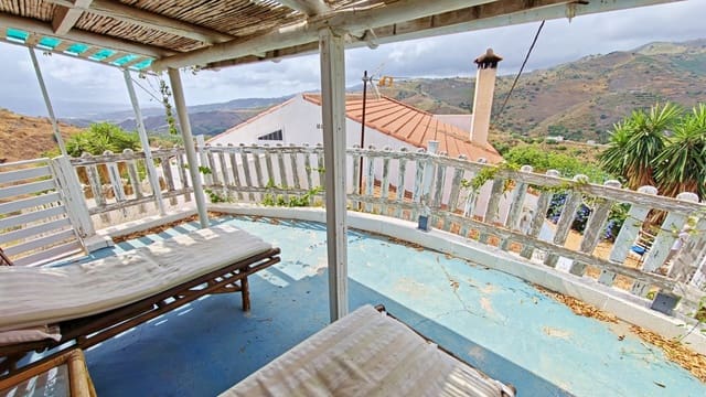 2 slaapkamer Finca/Landhuis te koop in Almáchar met zwembad garage - € 220.000 (Ref: 9909774)
