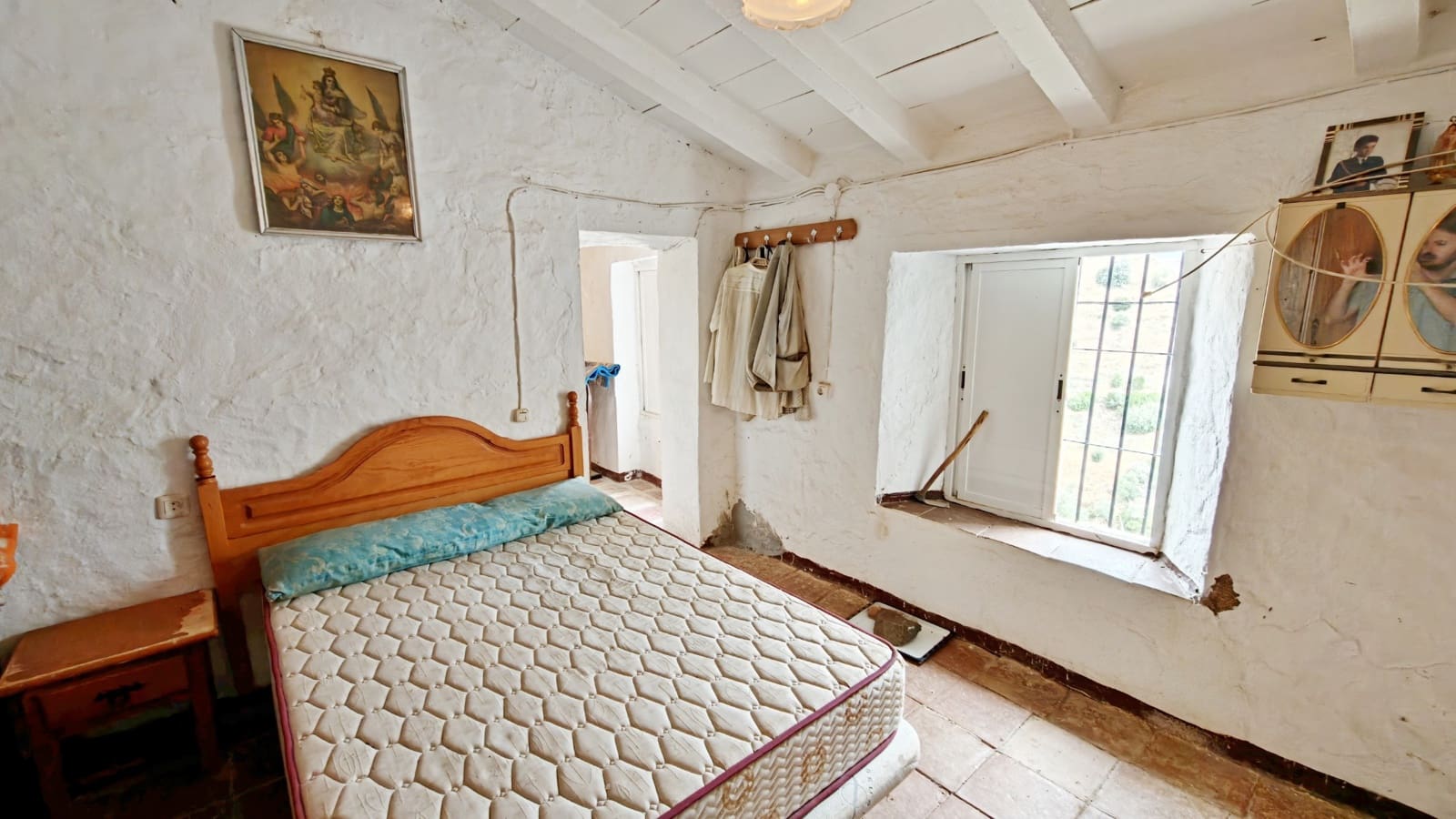 4 bedroom Apartment for sale in Almachar - € 185,000 (Ref: 9926327)
