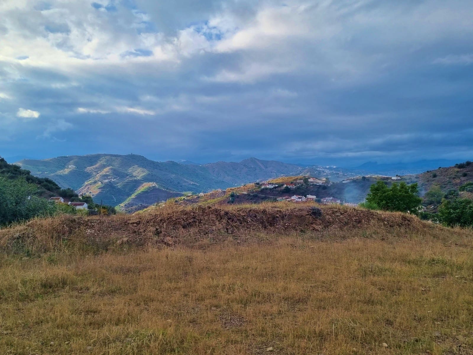Finca/Casa Rural de 5 habitaciones en Canillas de Aceituno en venta con piscina - 239.000 € (Ref: 9937404)