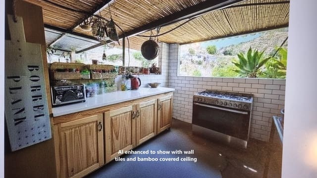 5 bedroom Finca/Country House for sale in Canillas de Aceituno with pool garage - € 239,000 (Ref: 9937404)