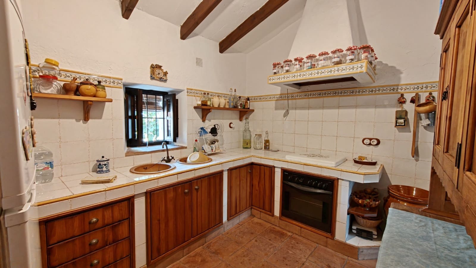 4 soverom Finca/Herregård til salgs i Canillas de Aceituno - € 320 000 (Ref: 9937405)