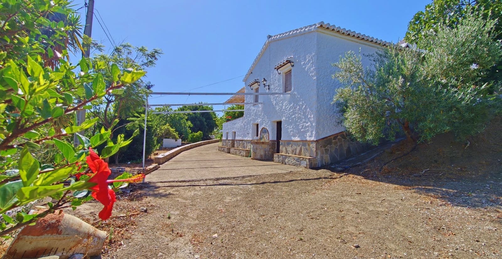 4 soveværelse Finca/Landehus til salg i Canillas de Aceituno med garage - € 339.000 (Ref: 9937405)