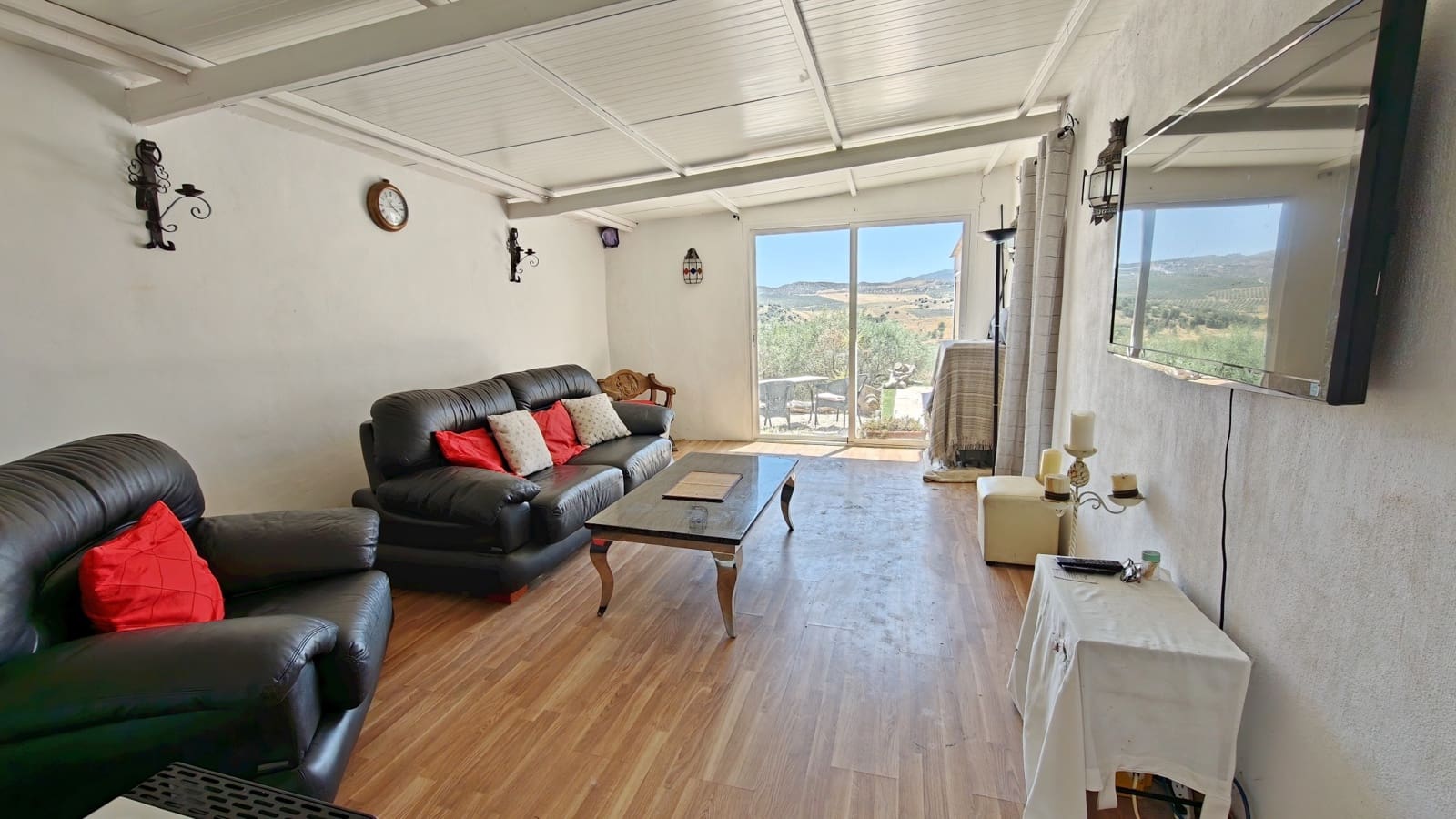 2 sovrum Finca/Hus på landet till salu i Periana med pool - 339 000 € (Ref: 9940995)