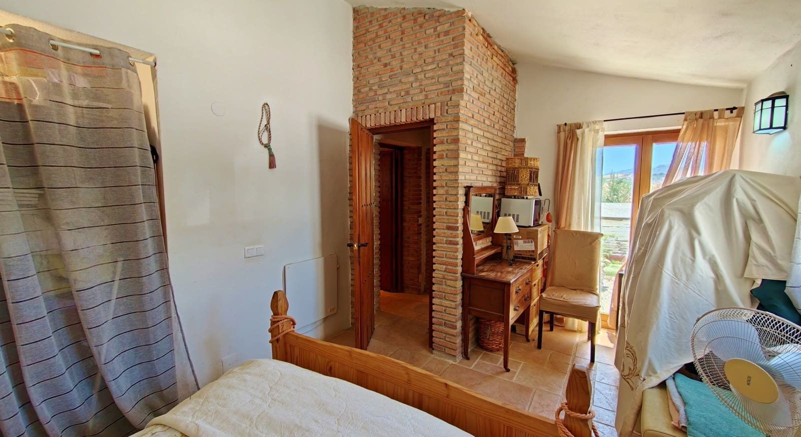 2 sovrum Finca/Hus på landet till salu i Periana med pool - 339 000 € (Ref: 9940995)