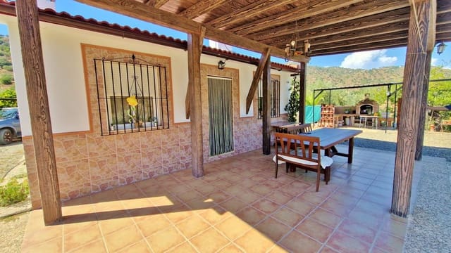 5 soverom Finca/Herregård til salgs i Comares med garasje - € 295 000 (Ref: 9972318)