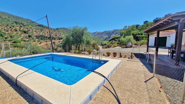 5 quarto Quinta/Casa Rural para venda em Comares com garagem - 295 000 € (Ref: 9972318)