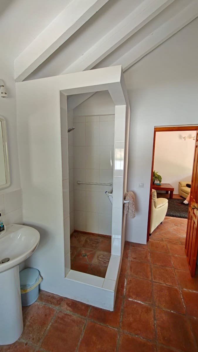 2 sovrum Finca/Hus på landet till salu i Comares med garage - 179 000 € (Ref: 9984074)