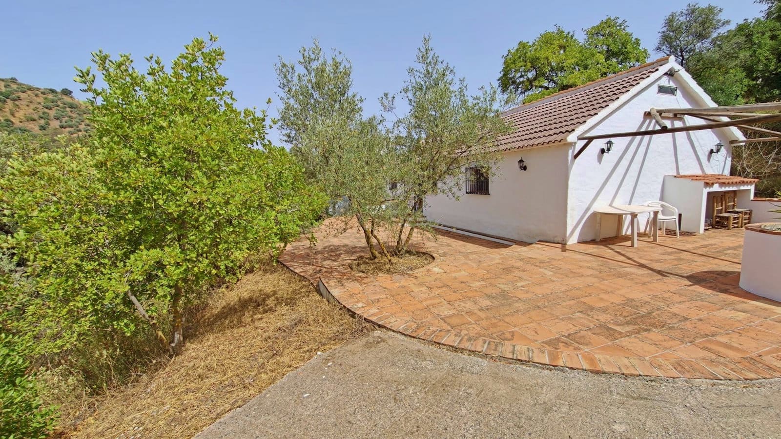 2 sovrum Finca/Hus på landet till salu i Comares med garage - 179 000 € (Ref: 9984074)