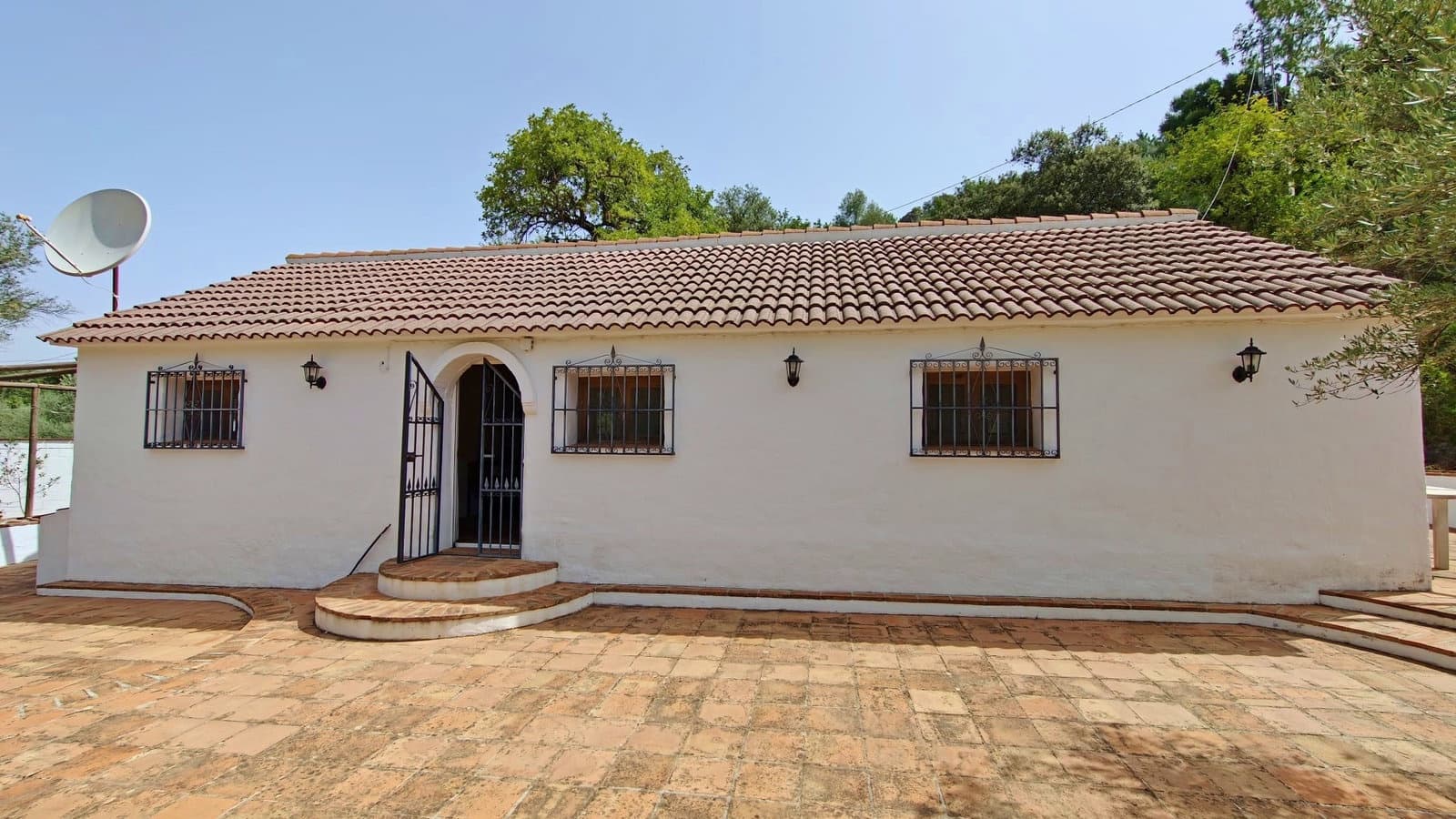 2 sovrum Finca/Hus på landet till salu i Comares med garage - 179 000 € (Ref: 9984074)