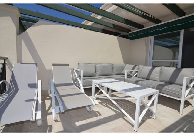 2 quarto Penthouse para arrendamento para férias em Nueva Andalucia, Marbella com piscina Garagem - 1 500 € (Ref: 6091019)