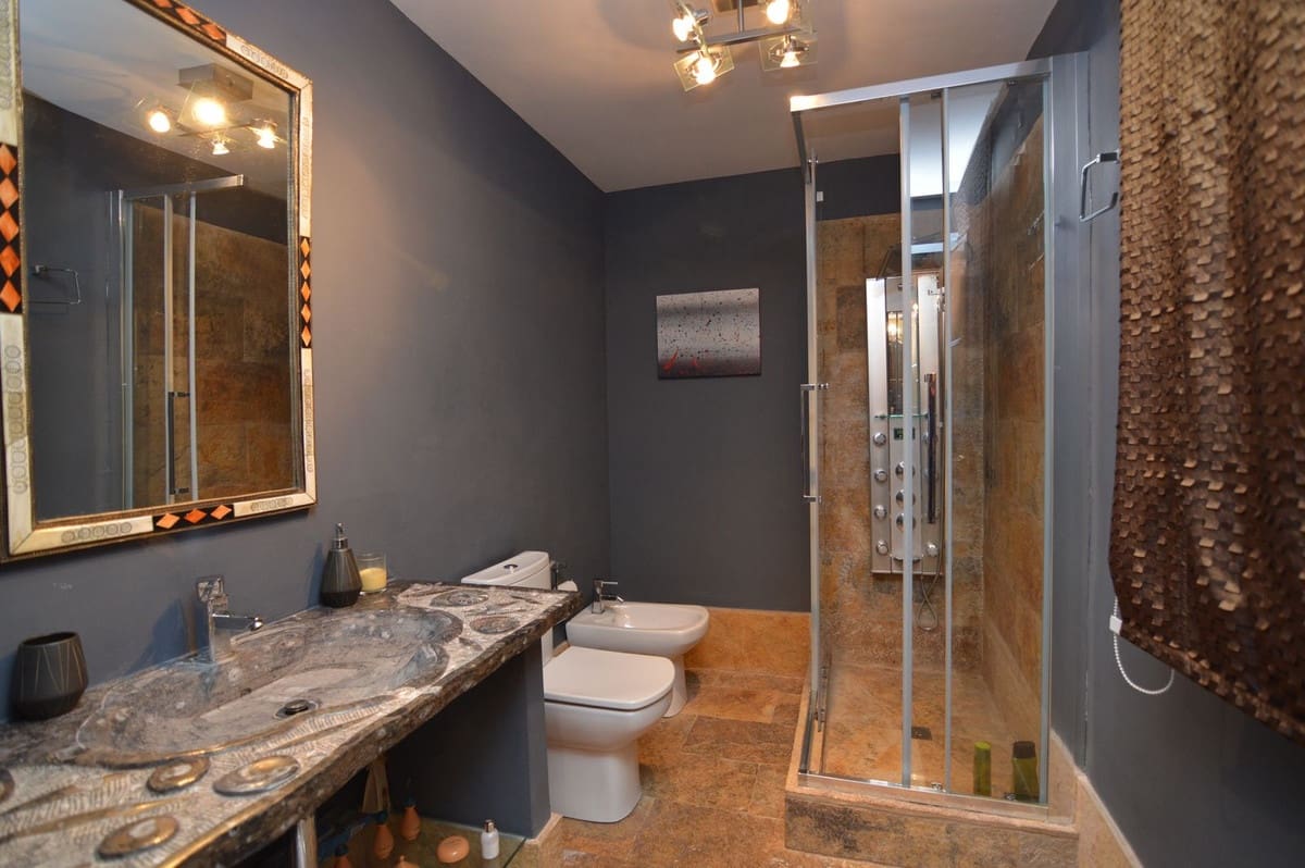 3 makuuhuone Huoneisto myytävänä paikassa Puerto Banus mukana 
autotalli - 1 100 000 € (Ref: 7205275)